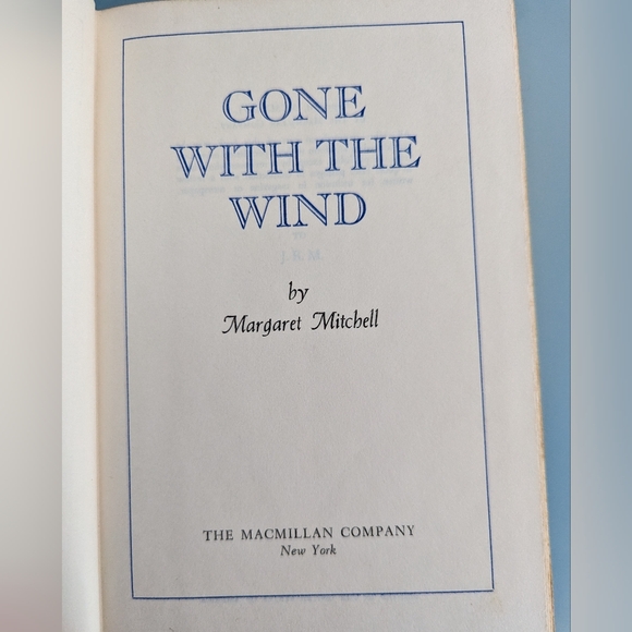 Vintage 1950s "Gone with the Wind" Margaret Mitchell Hardcover Book Home Decor - Picture 1 of 13